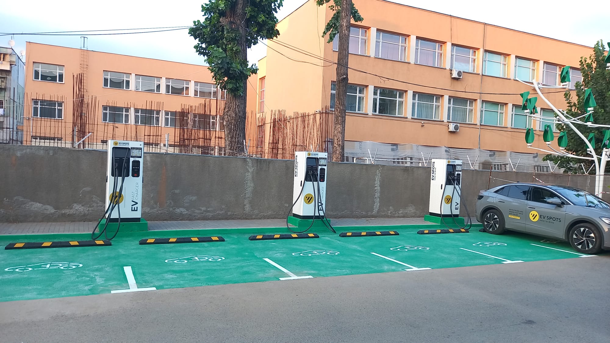 Punct EV SPOTS Express – Stații de încărcare Hala Laminor – București